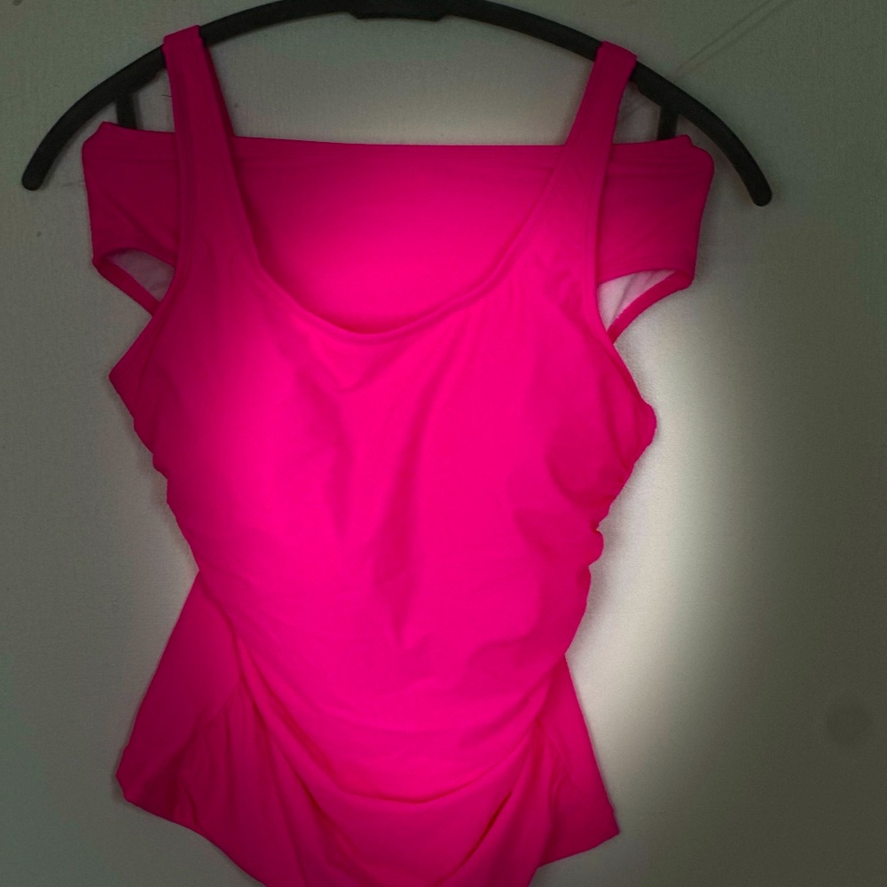 Vibrant Pink Women's tankini